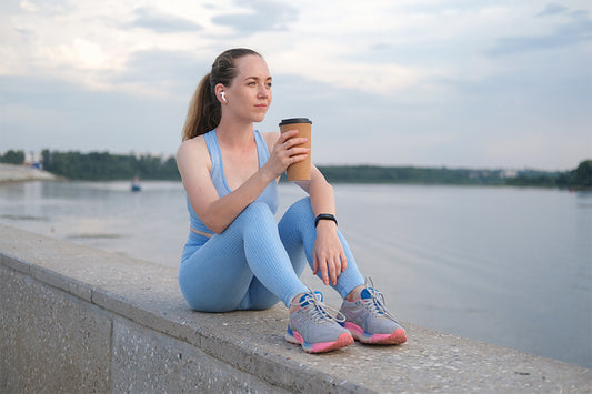 Drinking coffee before workout